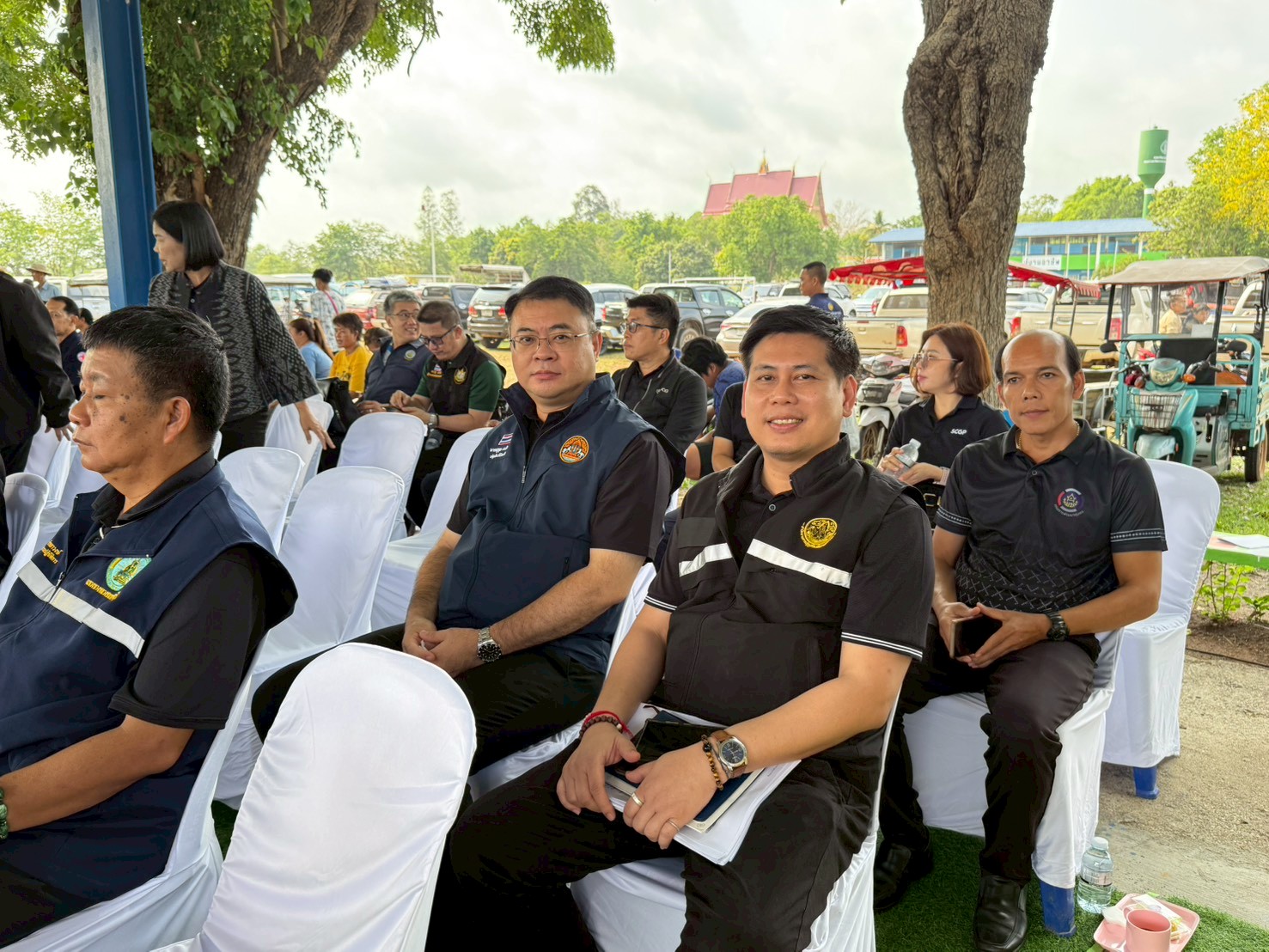 title - วันที่ 22 เมษายน 2569 นายวิทูล ประดิษฐบุญ ปฏิรูปที่ดินจังหวัดปราจีนบุรี  พร้อมด้วย เจ้าหน้าที่ ส.ป.ก.ปราจีนบุรี เข้าร่วมโครงการจังหวัดเคลื่อนที่  โครงการ 